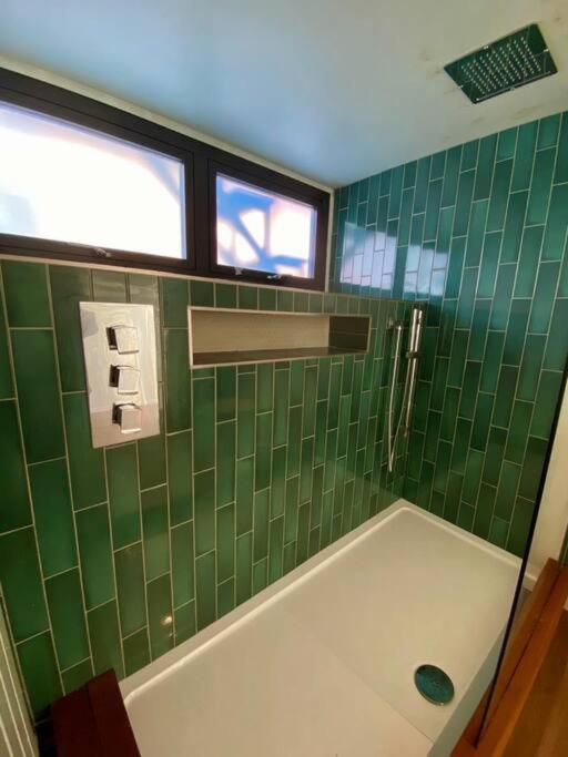 Houseboat Eleuthera Bembridge Ngoại thất bức ảnh