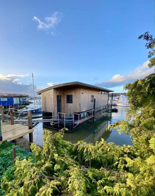 Houseboat Eleuthera Bembridge Ngoại thất bức ảnh