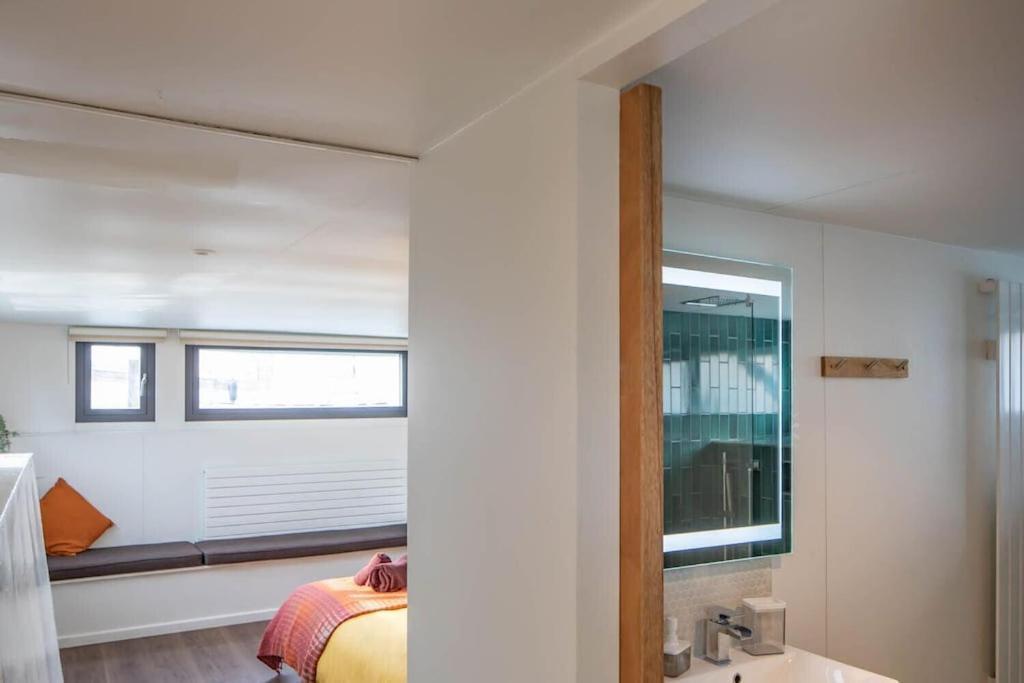 Houseboat Eleuthera Bembridge Ngoại thất bức ảnh
